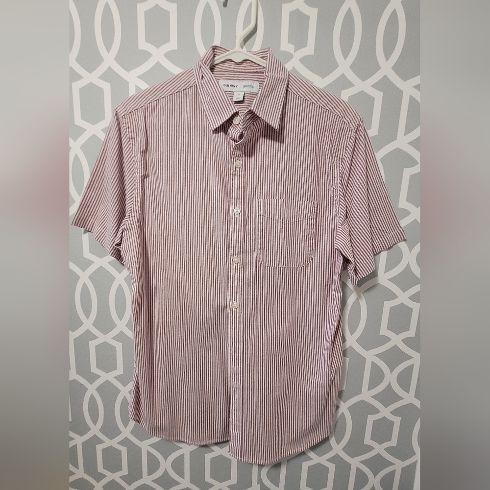 Old Navy Mens Stripes Short Sleeve  Button Down
